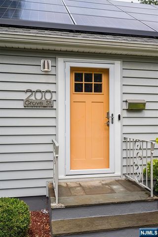 200 Grove Street, Montclair, NJ 07042