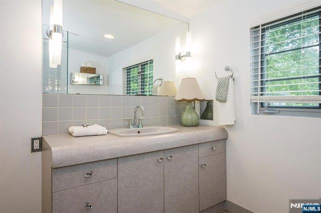 200 Grove Street, Montclair, NJ 07042