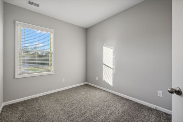 129 Floyd Jct, Lebanon, TN 37087