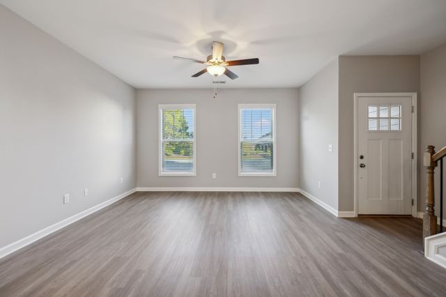 129 Floyd Jct, Lebanon, TN 37087