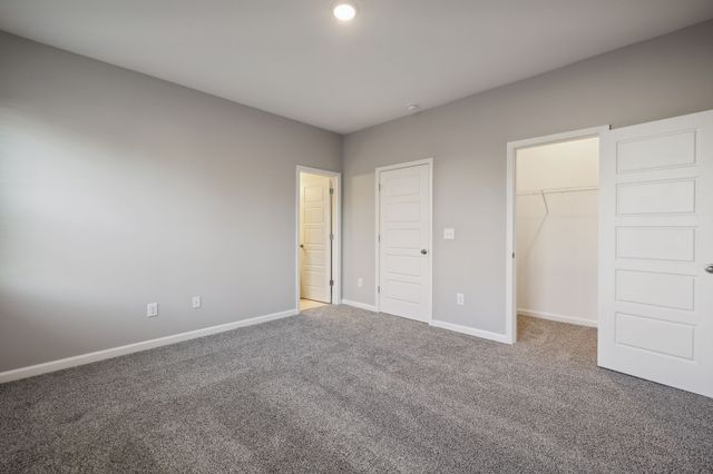 129 Floyd Jct, Lebanon, TN 37087