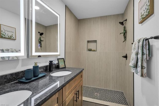 26 Booker ST, Hampton, VA 23663