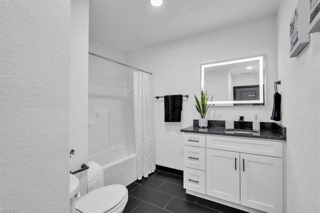 26 Booker ST, Hampton, VA 23663