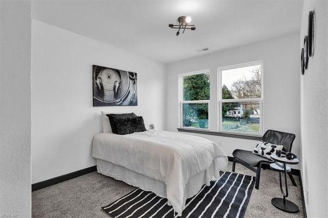 26 Booker ST, Hampton, VA 23663