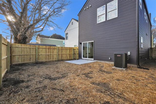 26 Booker ST, Hampton, VA 23663