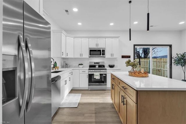 26 Booker ST, Hampton, VA 23663