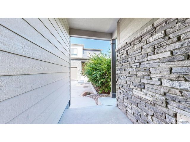 12211 Claude Ct, Northglenn, CO 80241