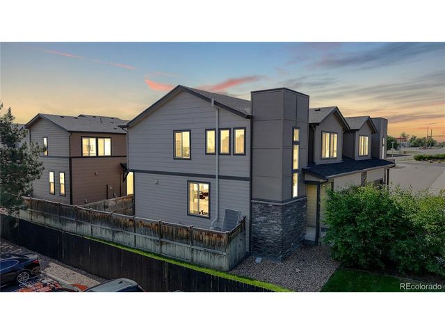 12211 Claude Ct, Northglenn, CO 80241