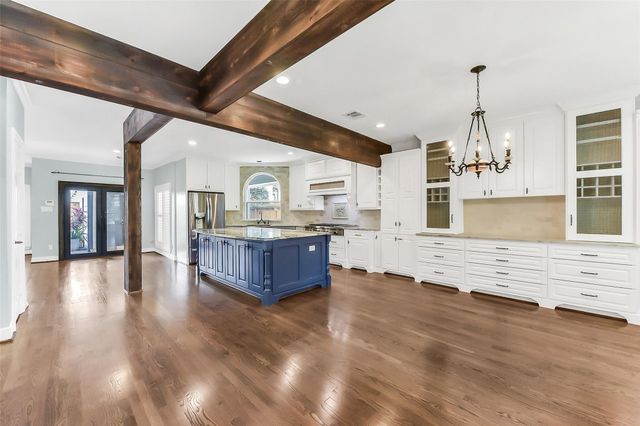 4408 Mildred Street, Bellaire, TX 77401