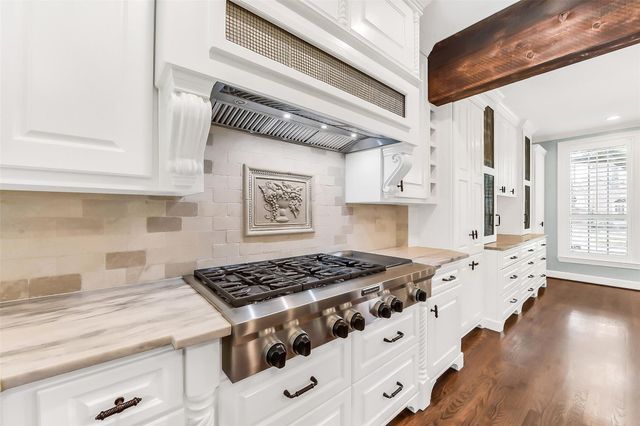 4408 Mildred Street, Bellaire, TX 77401