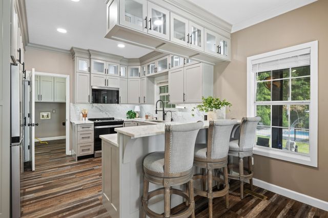 8912 Grey Mountain Drive, Ooltewah, TN 37363