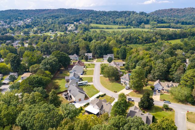 8912 Grey Mountain Drive, Ooltewah, TN 37363