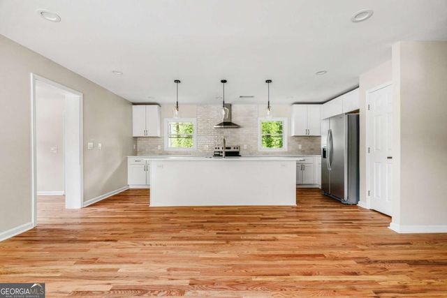 1888 Delphine Drive, Decatur, GA 30032