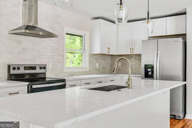 1888 Delphine Drive, Decatur, GA 30032