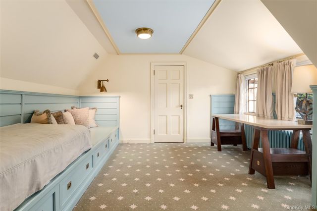 42 Masterton Road, Bronxville, NY 10708