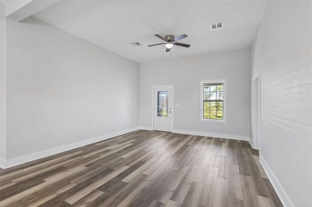 151 Ednas Street, Lake Charles, LA 70607
