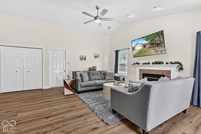 214 E Pine Ridge Drive, Westfield, IN 46074