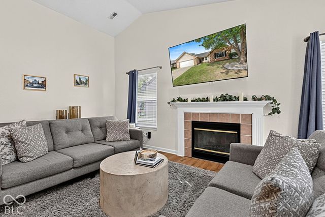 214 E Pine Ridge Drive, Westfield, IN 46074