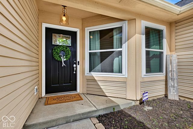 214 E Pine Ridge Drive, Westfield, IN 46074