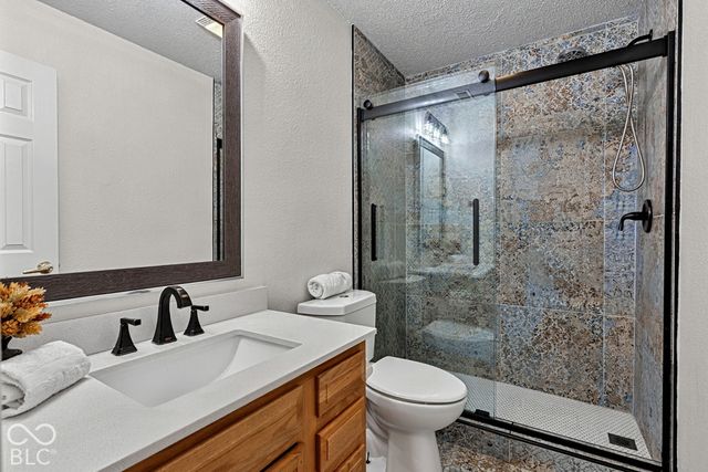 214 E Pine Ridge Drive, Westfield, IN 46074