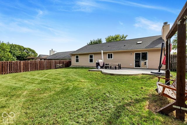 214 E Pine Ridge Drive, Westfield, IN 46074