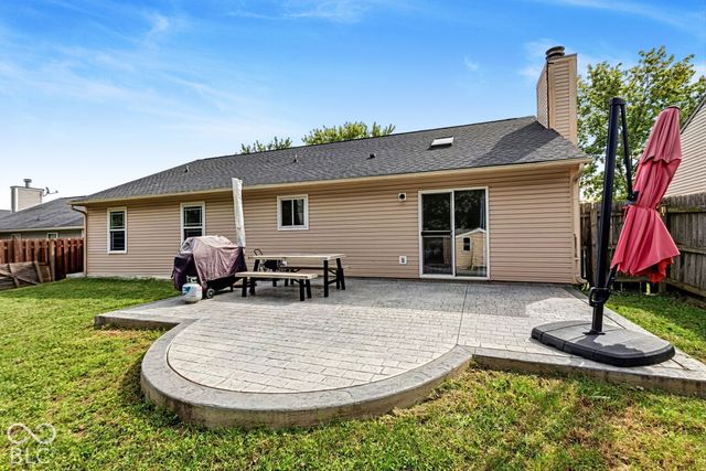 214 E Pine Ridge Drive, Westfield, IN 46074