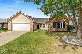 214 E Pine Ridge Drive, Westfield, IN 46074