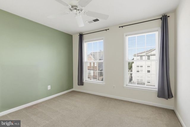 24699 SILTSTONE SQ, Aldie, VA 20105