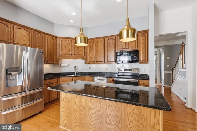 24699 SILTSTONE SQ, Aldie, VA 20105