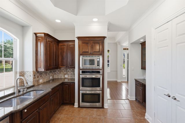 11327 Mounts Run Drive, Dallas, TX 75218