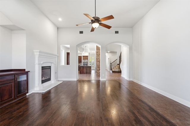 11327 Mounts Run Drive, Dallas, TX 75218