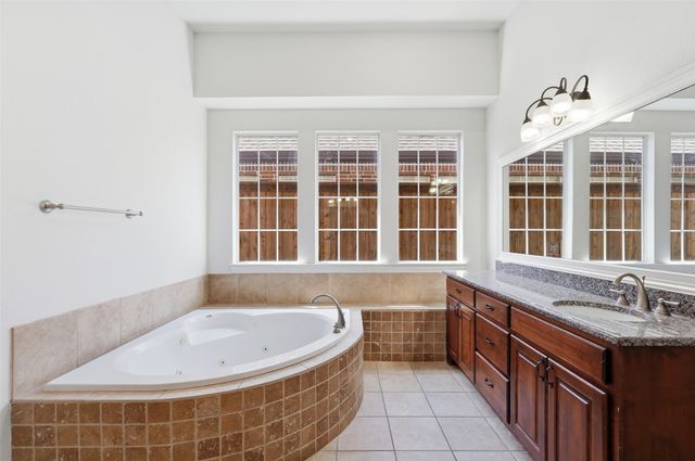11327 Mounts Run Drive, Dallas, TX 75218