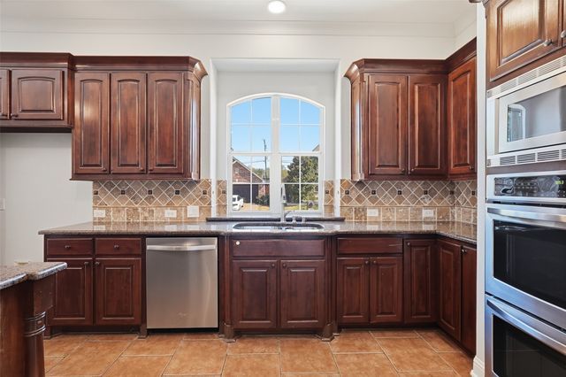 11327 Mounts Run Drive, Dallas, TX 75218