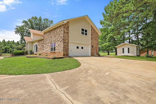 131 Hidden Valley Lane, Jackson, MS 39212