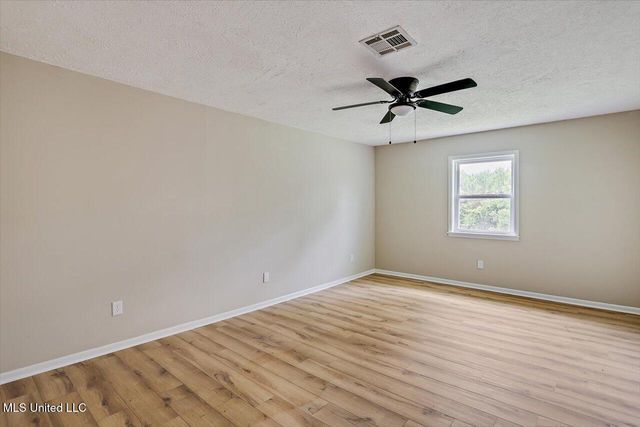 131 Hidden Valley Lane, Jackson, MS 39212