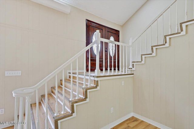 131 Hidden Valley Lane, Jackson, MS 39212