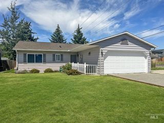 1572 Dogwood, Moscow, ID 83843