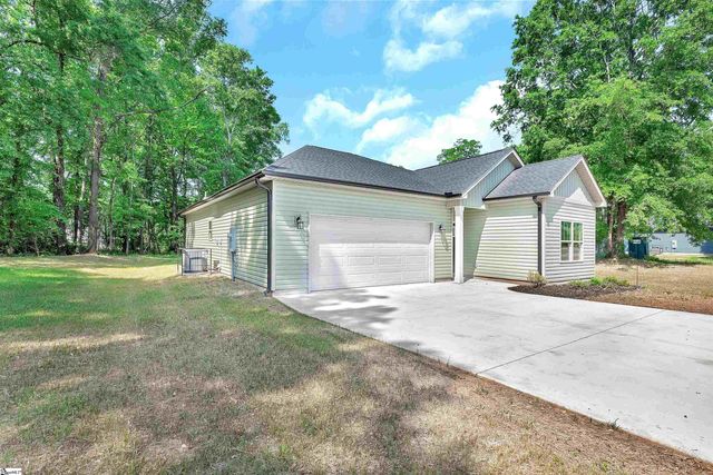 112 Brookridge Drive, Anderson, SC 29624