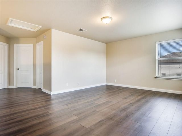 6824 Derby Downs DR, Austin, TX 78747