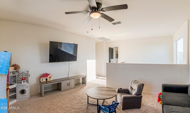 8955 W Luke Avenue, Glendale, AZ 85305