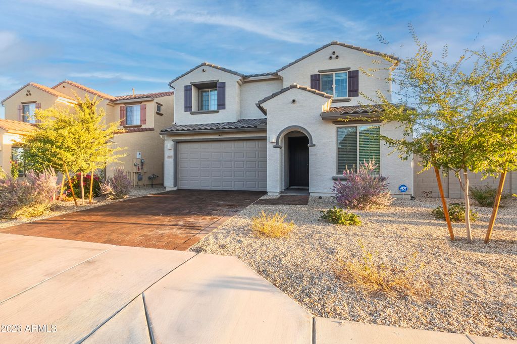 8955 W Luke Avenue, Glendale, AZ 85305 — photo 2