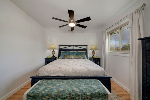 1005 Princeton Drive NE, Albuquerque, NM 87106