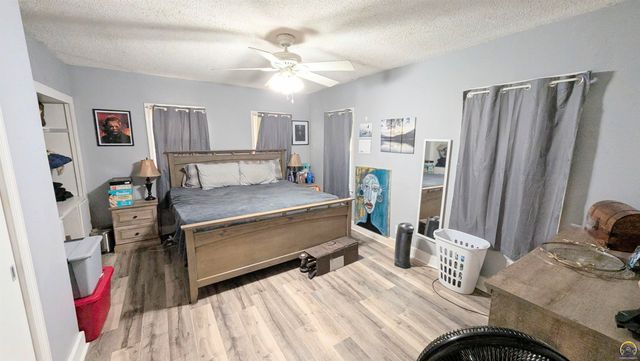 901 Woodland St, Emporia, KS 66801