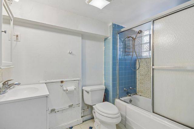 706 S Oak Park Avenue, Oak Park, IL 60304