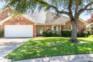 5401 Holly tree Dr #201, Tyler, TX 75703