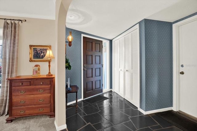 10627 YUNKER DRIVE, Largo, FL 33774