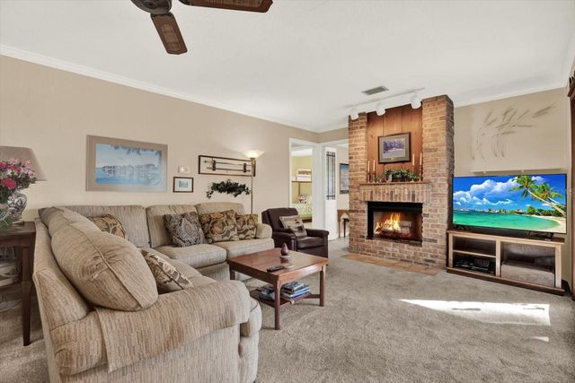 10627 YUNKER DRIVE, Largo, FL 33774