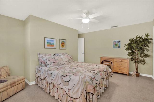 10627 YUNKER DRIVE, Largo, FL 33774