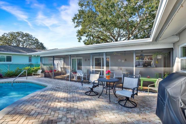 10627 YUNKER DRIVE, Largo, FL 33774