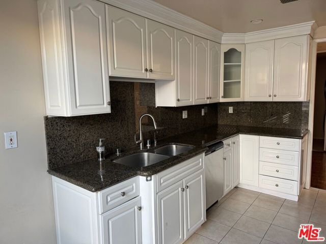 1500 Camden Avenue 4C, Los Angeles, CA 90025